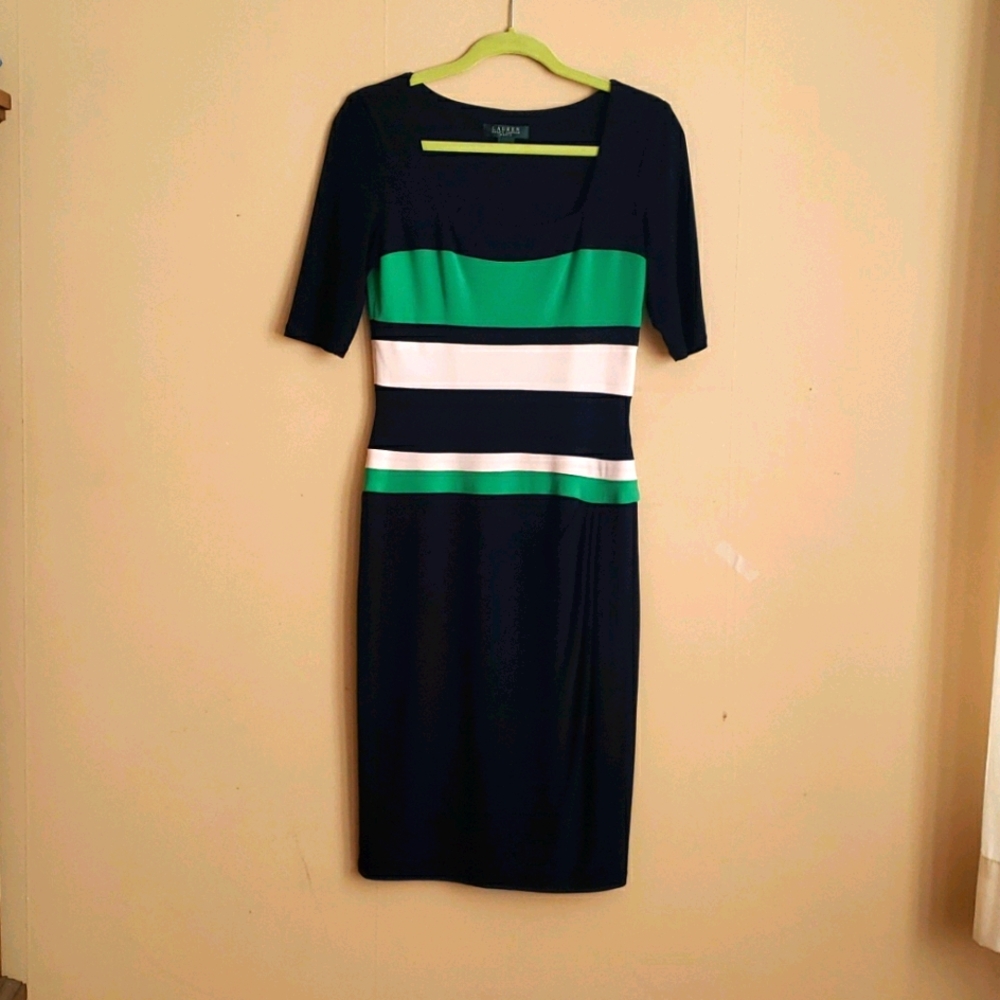 Navy blue color block dress
